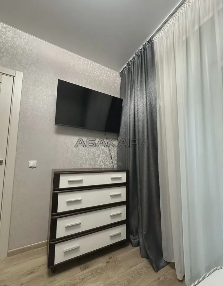 1-комнатная Краснодарская улица, 40/3  за 40000 руб/мес фото 7