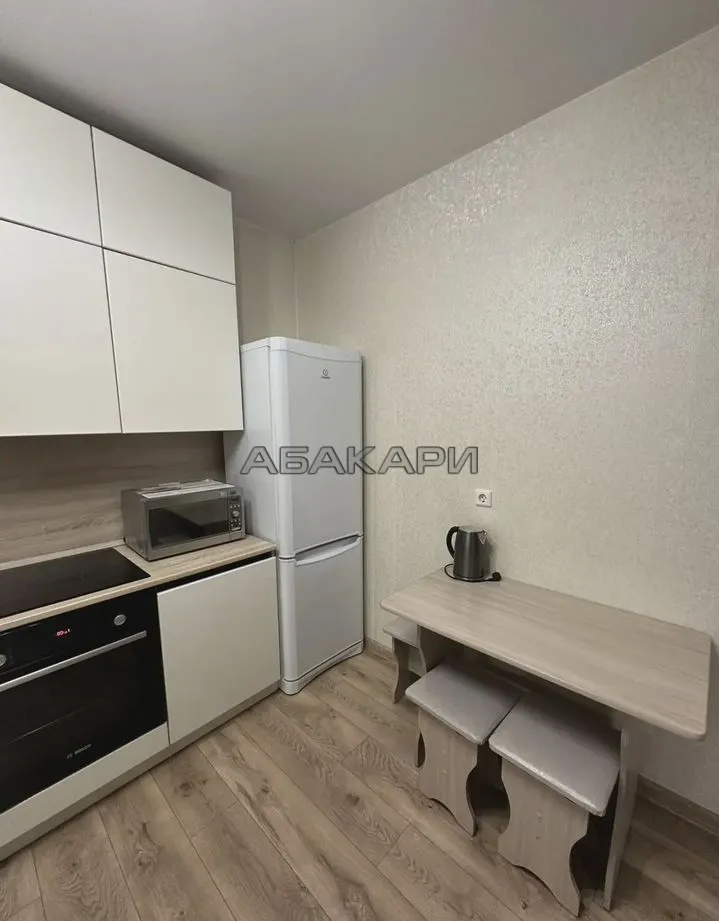 1-комнатная Краснодарская улица, 40/3  за 40000 руб/мес фото 2