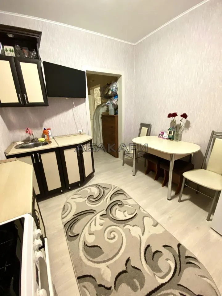 1-комнатная Светлогорская улица, 7  за 35000 руб/мес фото 2