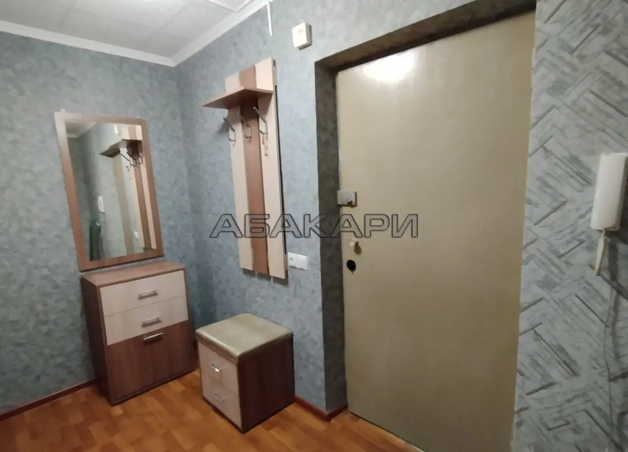 1-комнатная улица Александра Матросова, 4  за 27000 руб/мес фото 8
