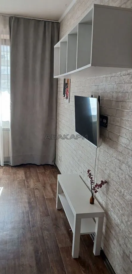 1-комнатная улица 78-й Добровольческой Бригады, 4  за 33000 руб/мес фото 2