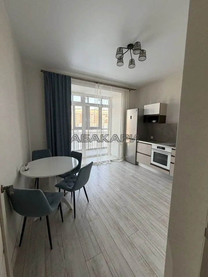1-комнатная улица Авиаторов, 21 за 40000 руб/мес фото 6 1-комнатная улица Авиаторов, 21 за 40000 руб/мес фото 6