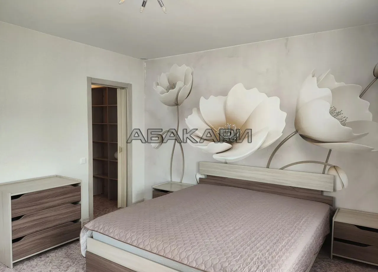 2-комнатная Караульная улица, 82  за 39000 руб/мес фото 1
