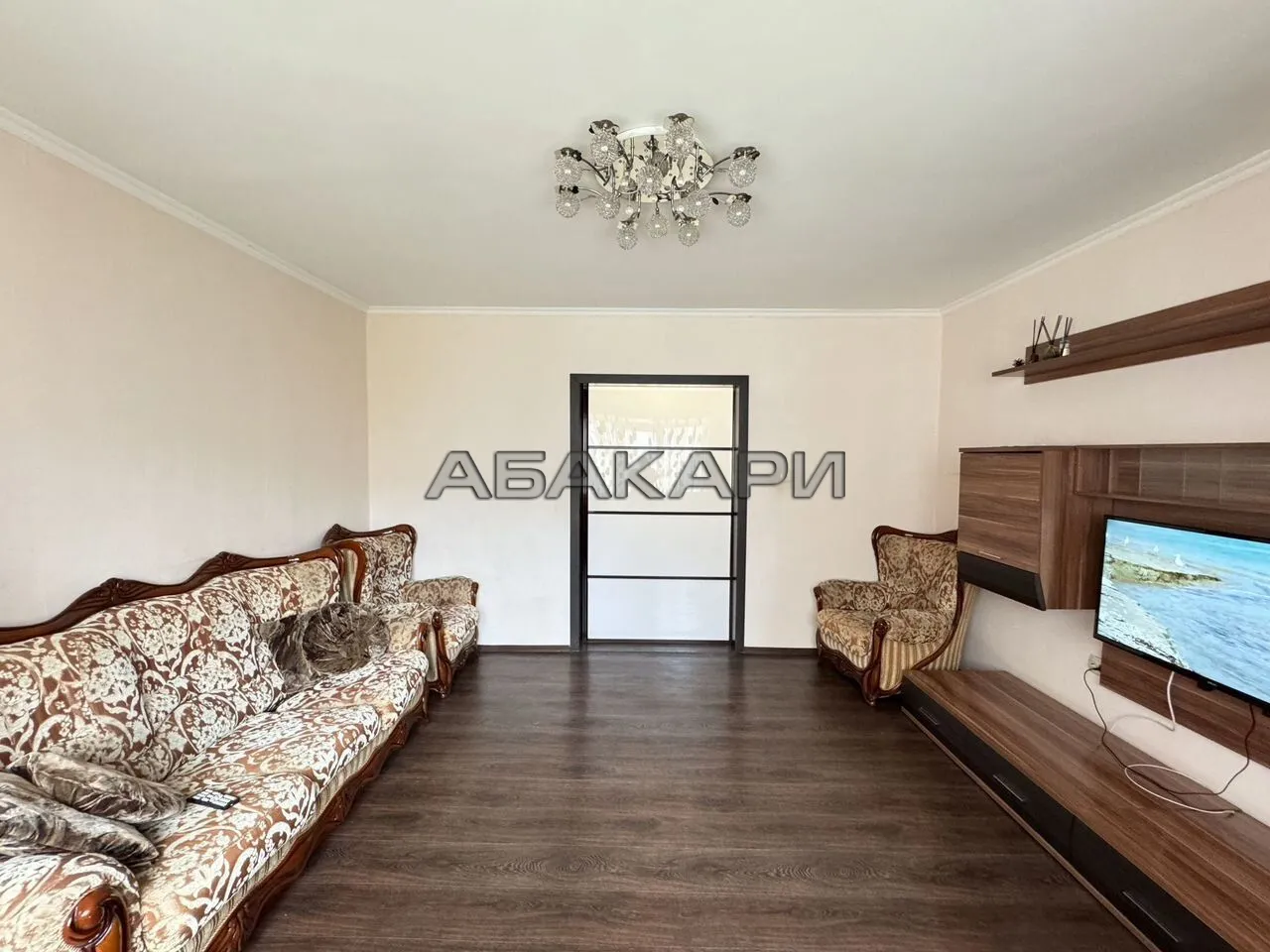 2-комнатная улица Авиаторов, 64  за 45000 руб/мес фото 5