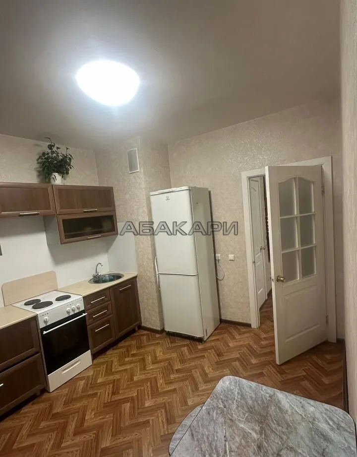 1-комнатная улица Батурина, 36  за 30000 руб/мес фото 2