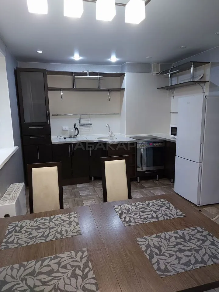 2-комнатная улица Любы Шевцовой, 84  за 45000 руб/мес фото 4