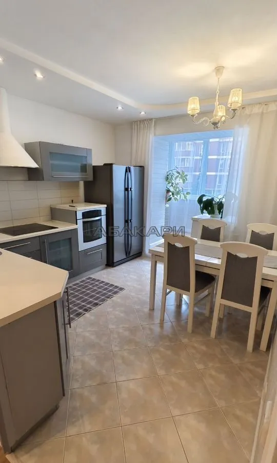 3-комнатная улица Водопьянова, 19  за 55000 руб/мес фото 1