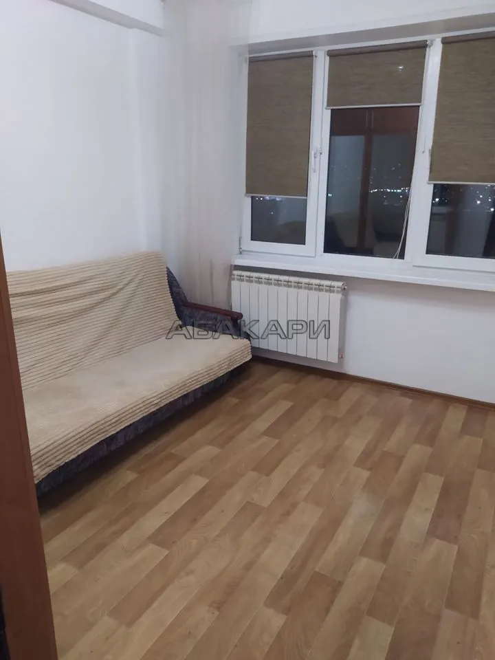 3-комнатная проспект имени Газеты Красноярский Рабочий, 124  за 45000 руб/мес фото 11