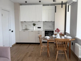 аренда Александра Матросова, 30Г 2-комнатная 45000