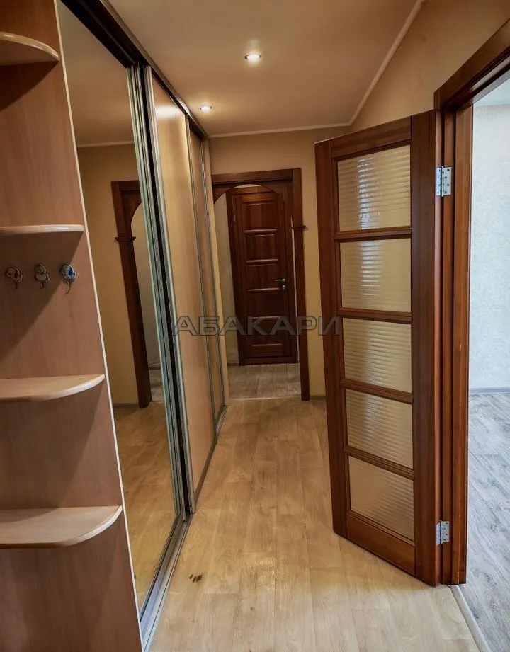 3-комнатная улица Батурина, 15  за 44000 руб/мес фото 6