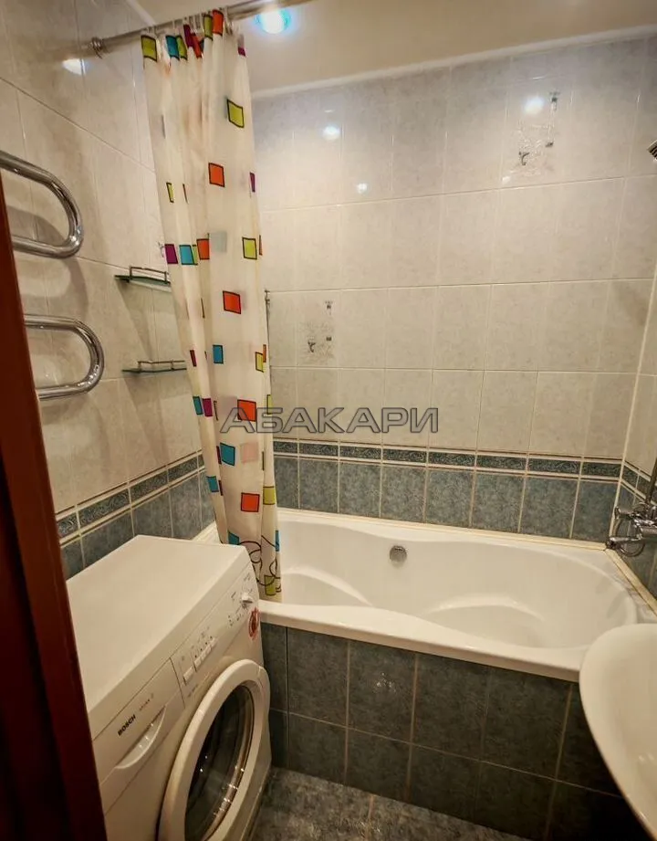 3-комнатная улица Батурина, 15  за 44000 руб/мес фото 15