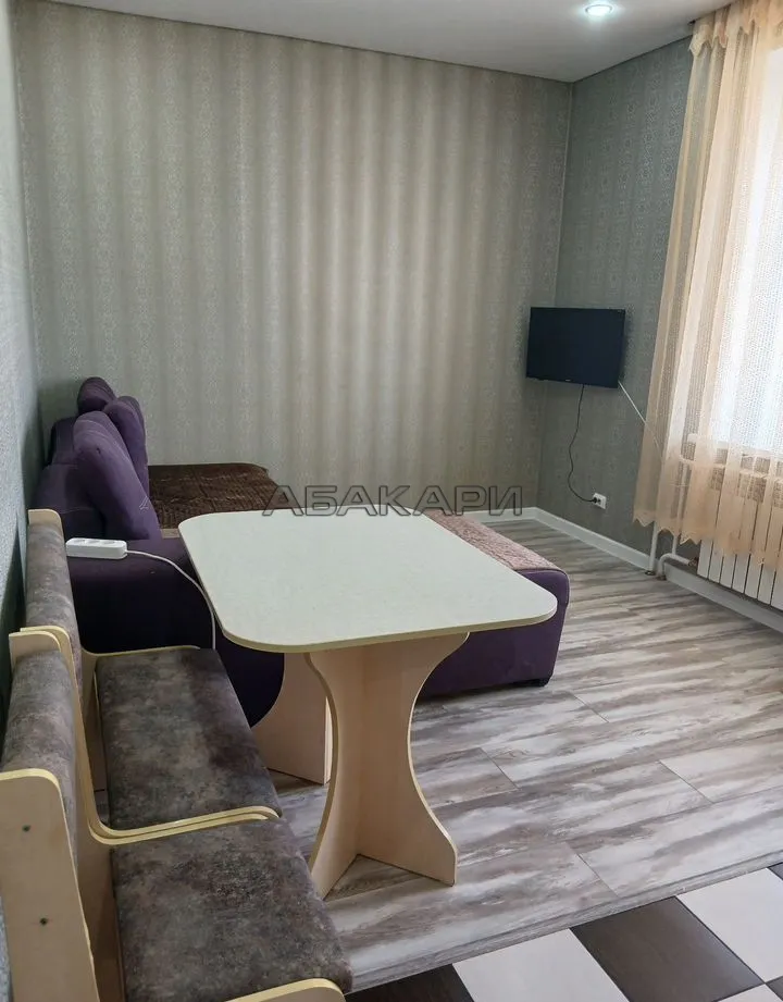 3-комнатная Линейная улица, 122  за 50000 руб/мес фото 4