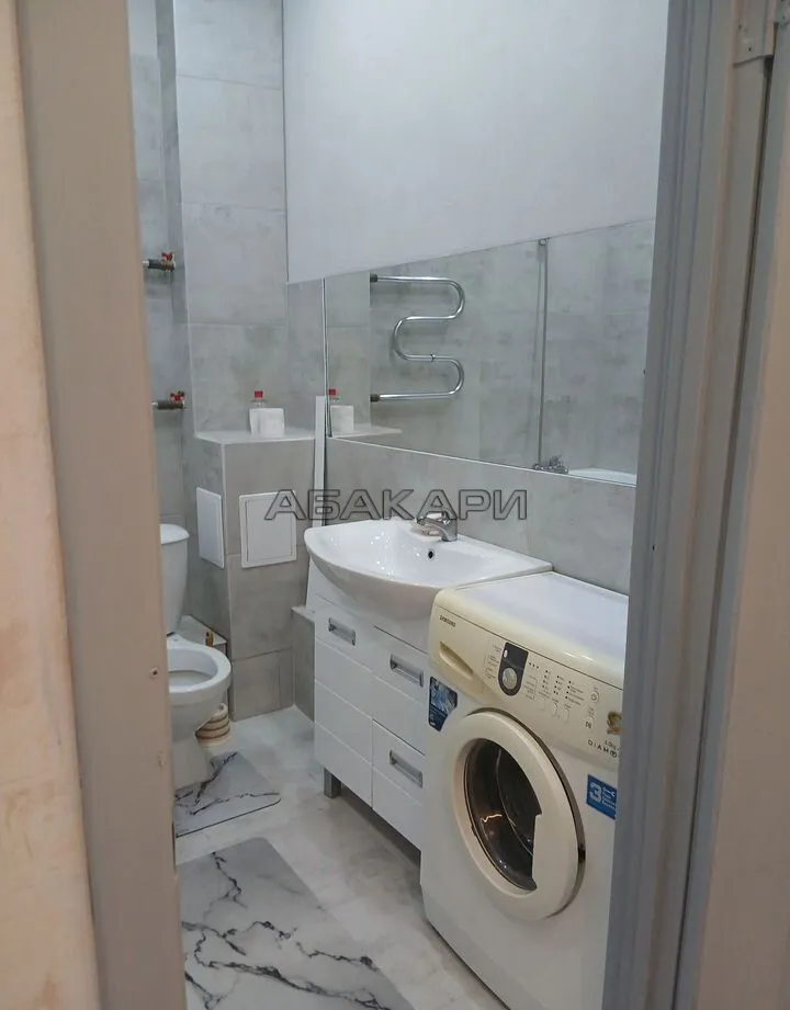 3-комнатная Линейная улица, 122  за 50000 руб/мес фото 9