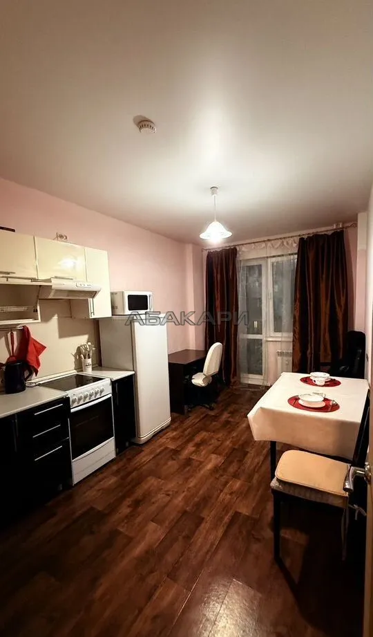 1-комнатная Капитанская улица, 16  за 34000 руб/мес фото 1