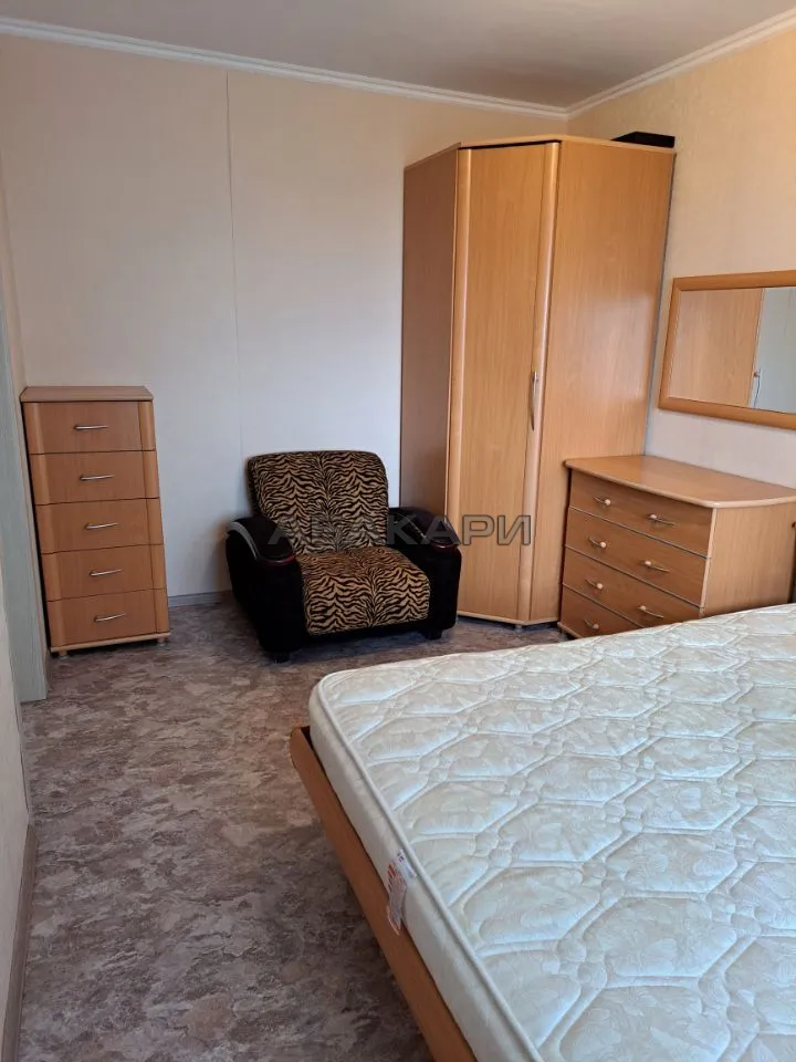 2-комнатная улица Урванцева, 6  за 35000 руб/мес фото 4