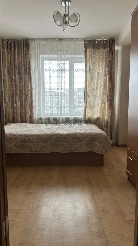 3-комнатная улица Яковлева, 1  за 35000 руб/мес фото 8