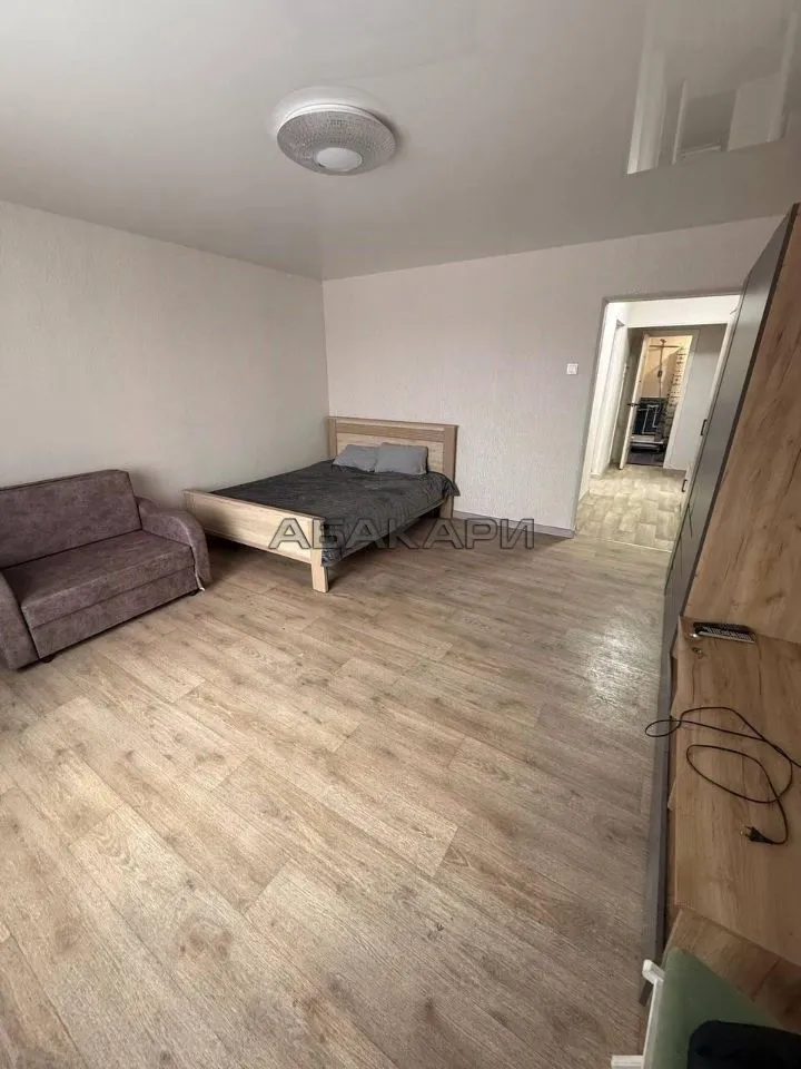 1-комнатная улица Алексеева, 8  за 35000 руб/мес фото 3