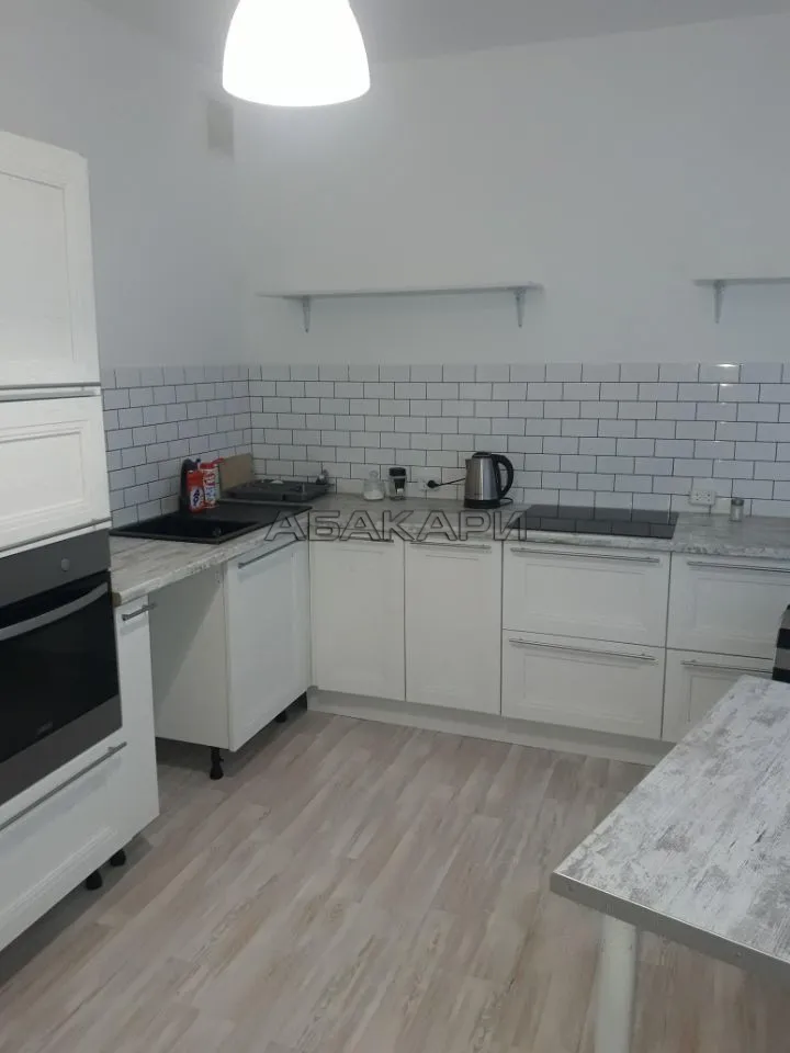 1-комнатная улица Борисова, 40  за 30000 руб/мес фото 1