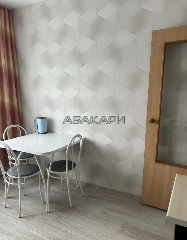 1-комнатная улица Кравченко, 2  за 30000 руб/мес фото 4