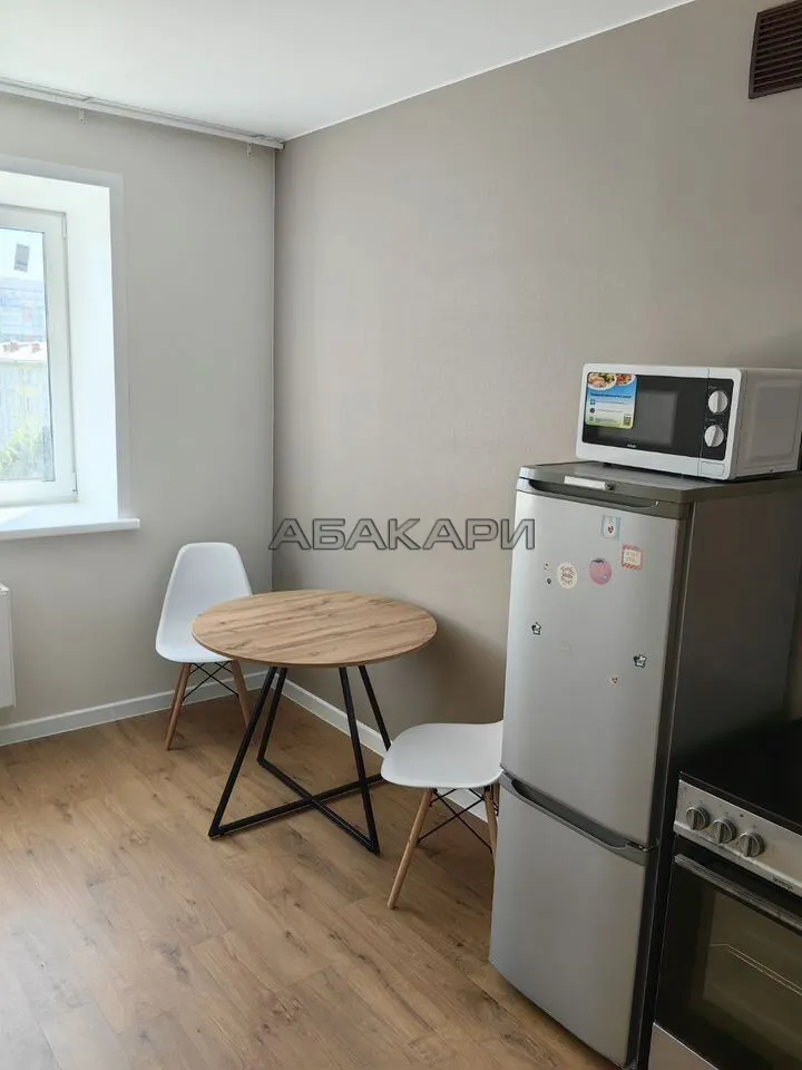 1-комнатная улица Светлова, 12  за 32000 руб/мес фото 3