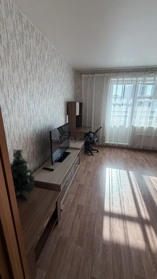 1-комнатная Апрельская улица, 5Б  за 28000 руб/мес фото 5