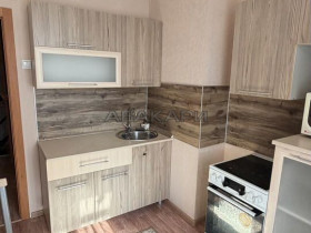 аренда Апрельская, 5Б 1-комнатная 28000