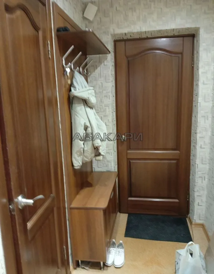 1-комнатная проспект имени Газеты Красноярский Рабочий, 81  за 25000 руб/мес фото 7