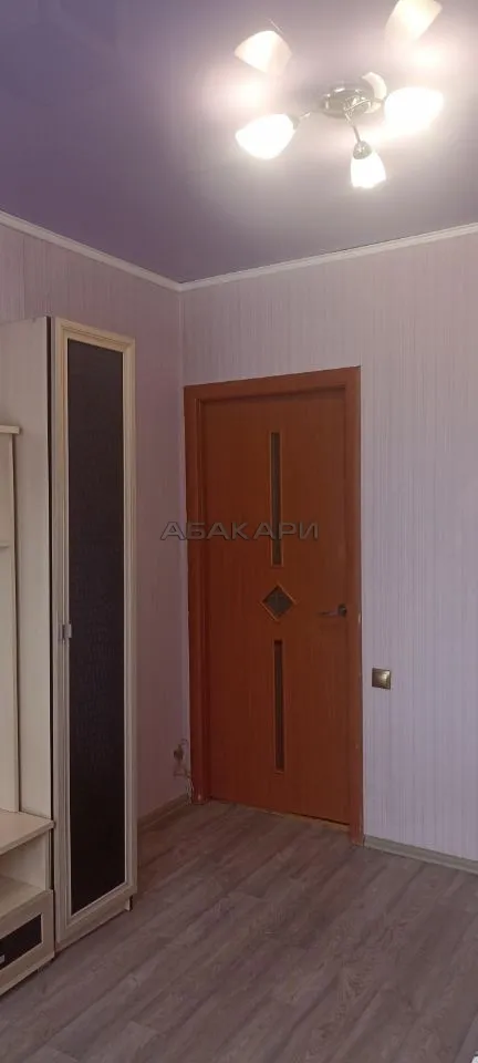 4-комнатная улица 26 Бакинских Комиссаров, 26А  за 45000 руб/мес фото 10