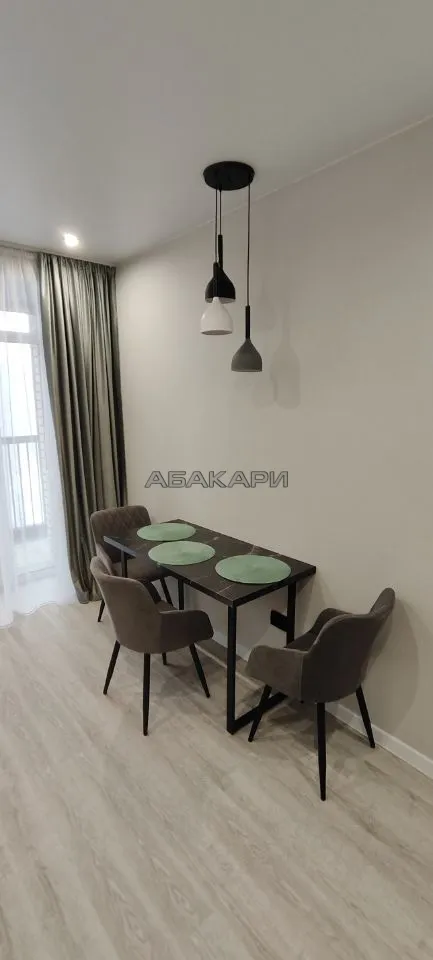 1-комнатная улица Авиаторов, 20  за 50000 руб/мес фото 3