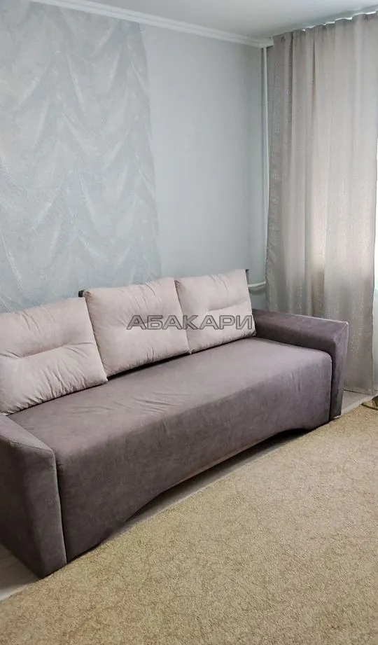 1-комнатная улица 60 лет Октября, 44  за 30000 руб/мес фото 1
