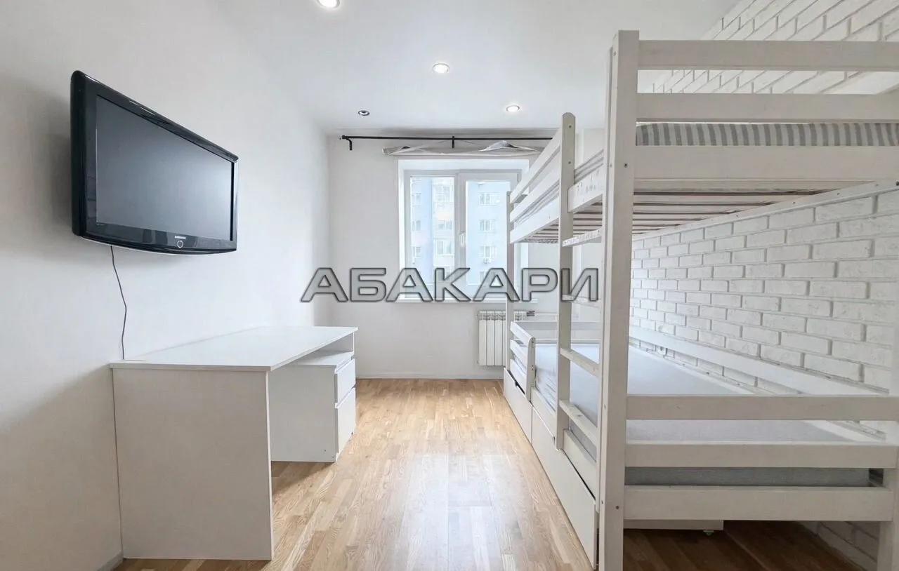 3-комнатная улица Батурина, 5Г  за 52000 руб/мес фото 13