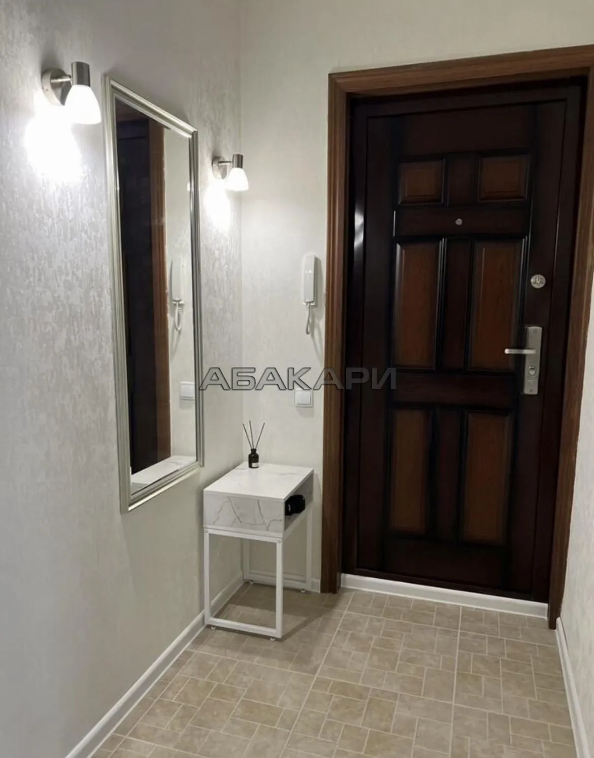 1-комнатная улица Менжинского, 10  за 35000 руб/мес фото 1