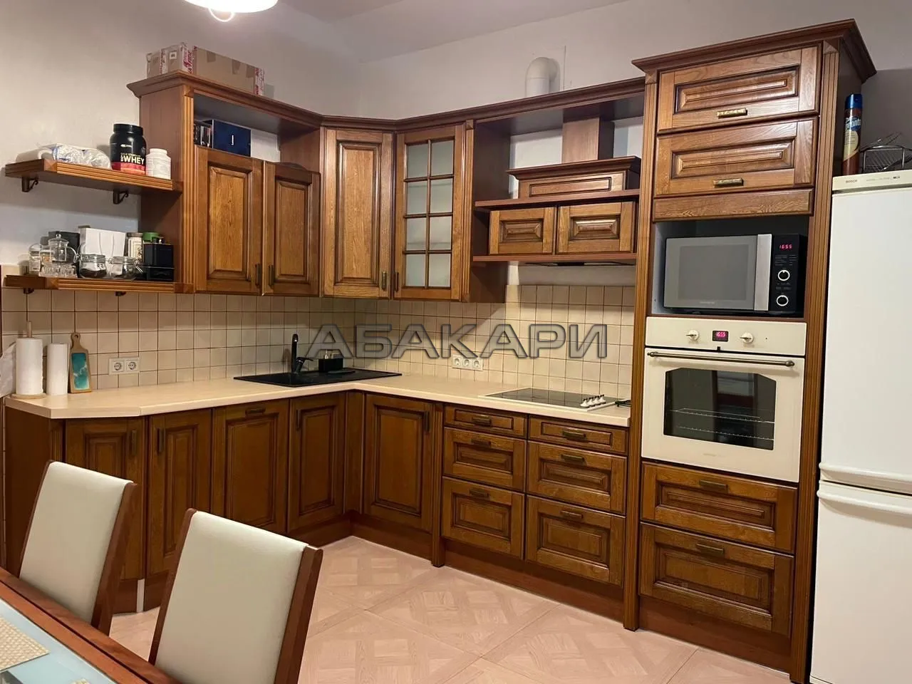 3-комнатная улица Горького, 10  за 60000 руб/мес фото 2