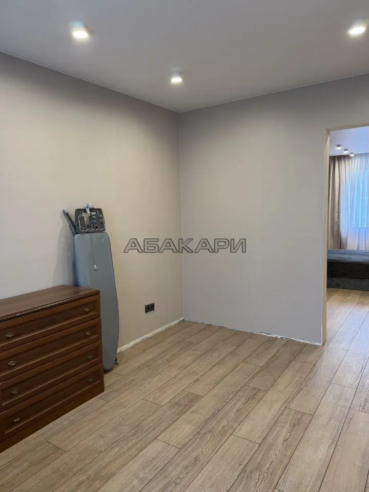 3-комнатная Светлогорская улица, 17Г  за 55000 руб/мес фото 9