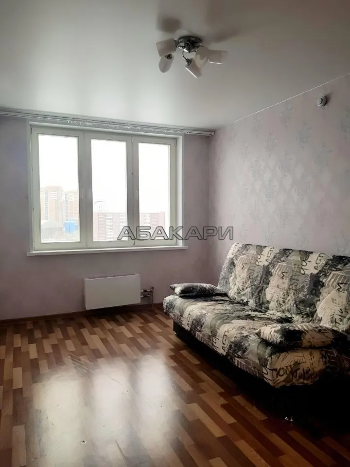 1-комнатная Октябрьская улица, 8  за 34000 руб/мес фото 2