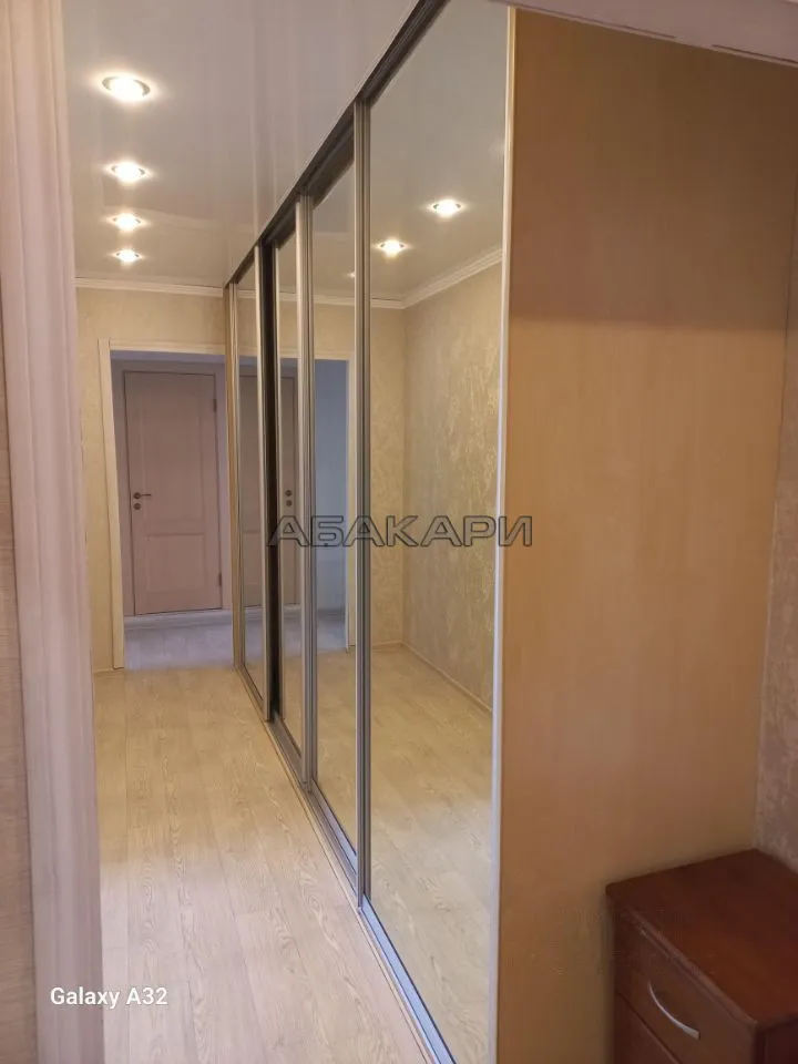 3-комнатная улица Чернышевского, 106  за 50000 руб/мес фото 4