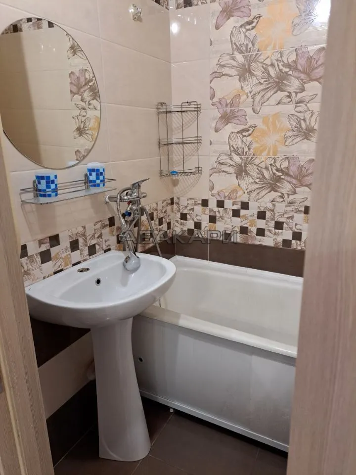 2-комнатная улица Урванцева, 6  за 35000 руб/мес фото 11