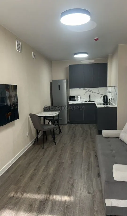 2-комнатная улица Авиаторов, 34  за 50000 руб/мес фото 2
