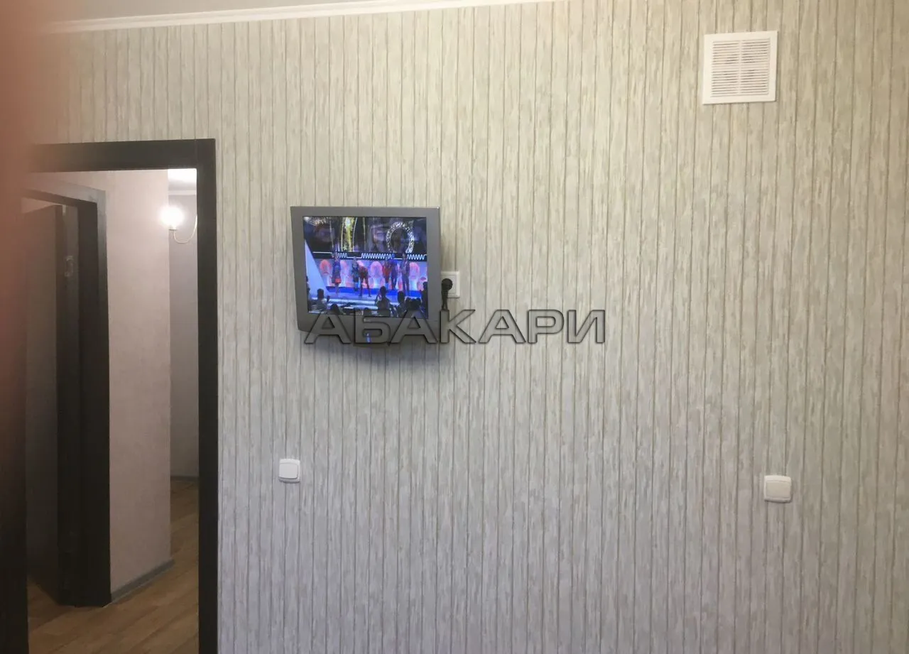 2-комнатная улица Авиаторов, 38  за 45000 руб/мес фото 8