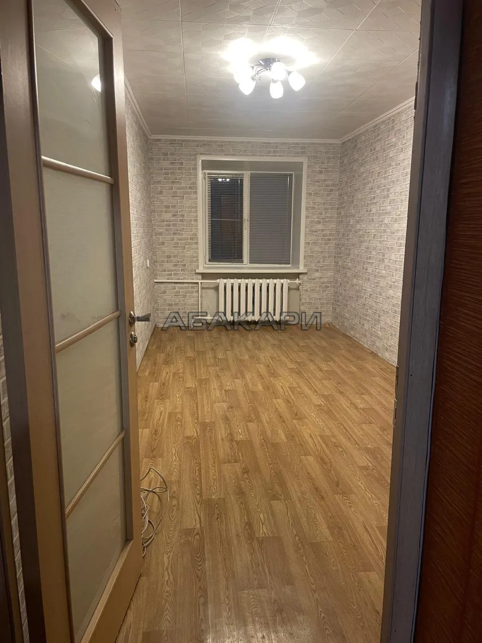 2-комнатная улица Попова, 10А  за 35000 руб/мес фото 1