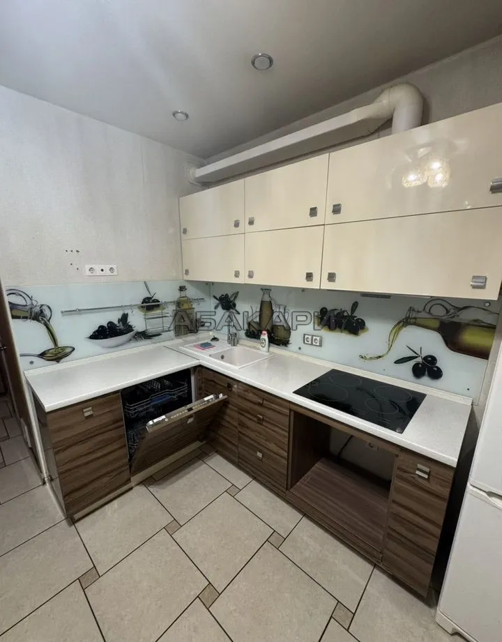 2-комнатная улица Попова, 20  за 38000 руб/мес фото 1