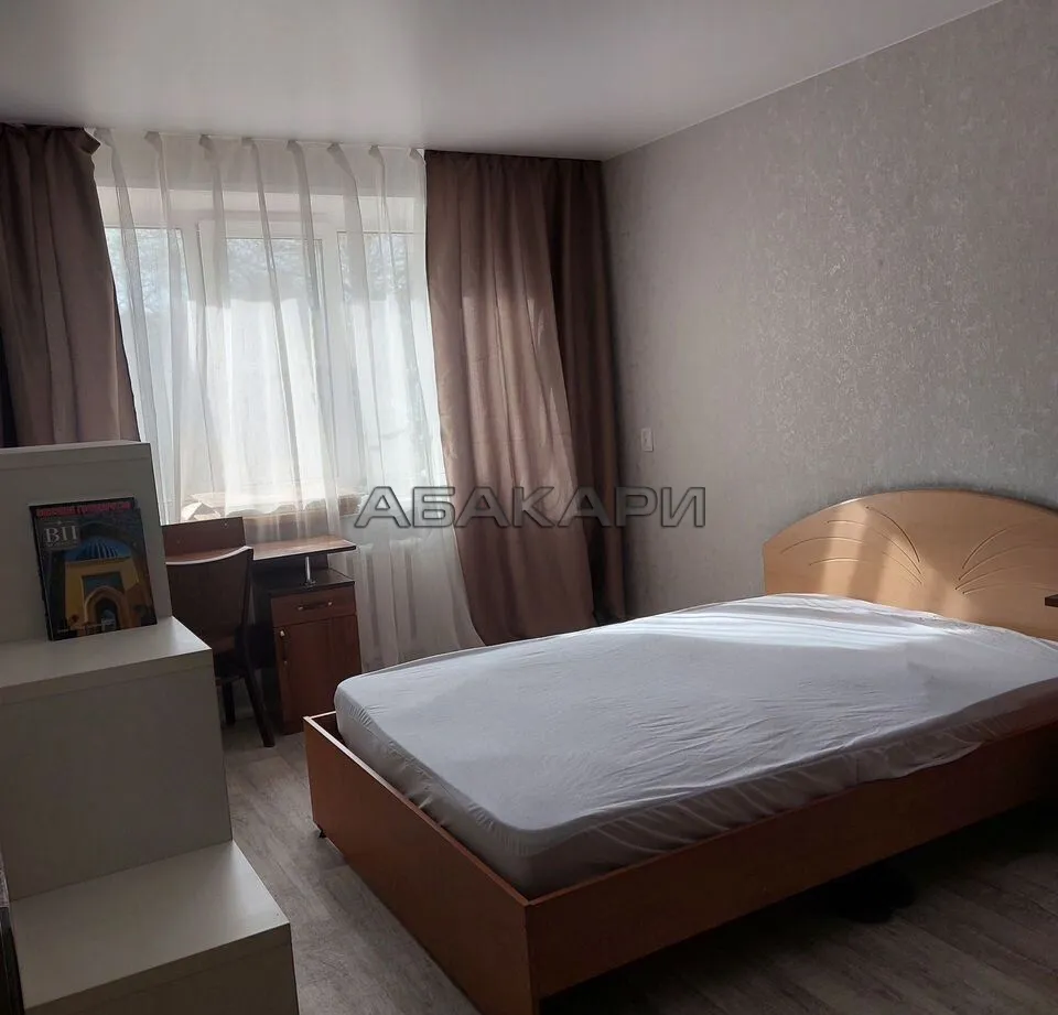 1-комнатная улица Шахтёров, 12  за 28000 руб/мес фото 2