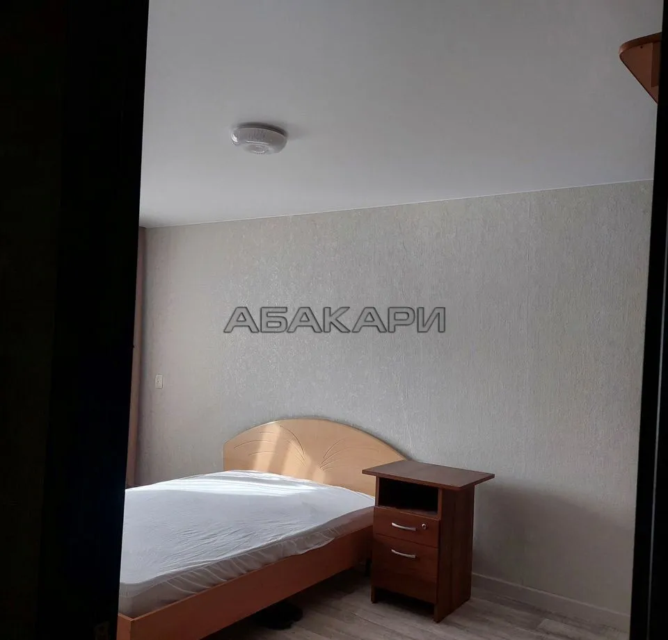1-комнатная улица Шахтёров, 12  за 28000 руб/мес фото 5