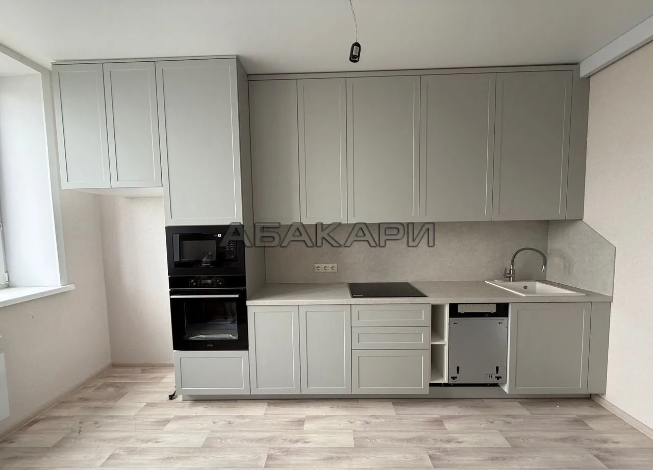 3-комнатная Парусная улица, 5  за 80000 руб/мес фото 9
