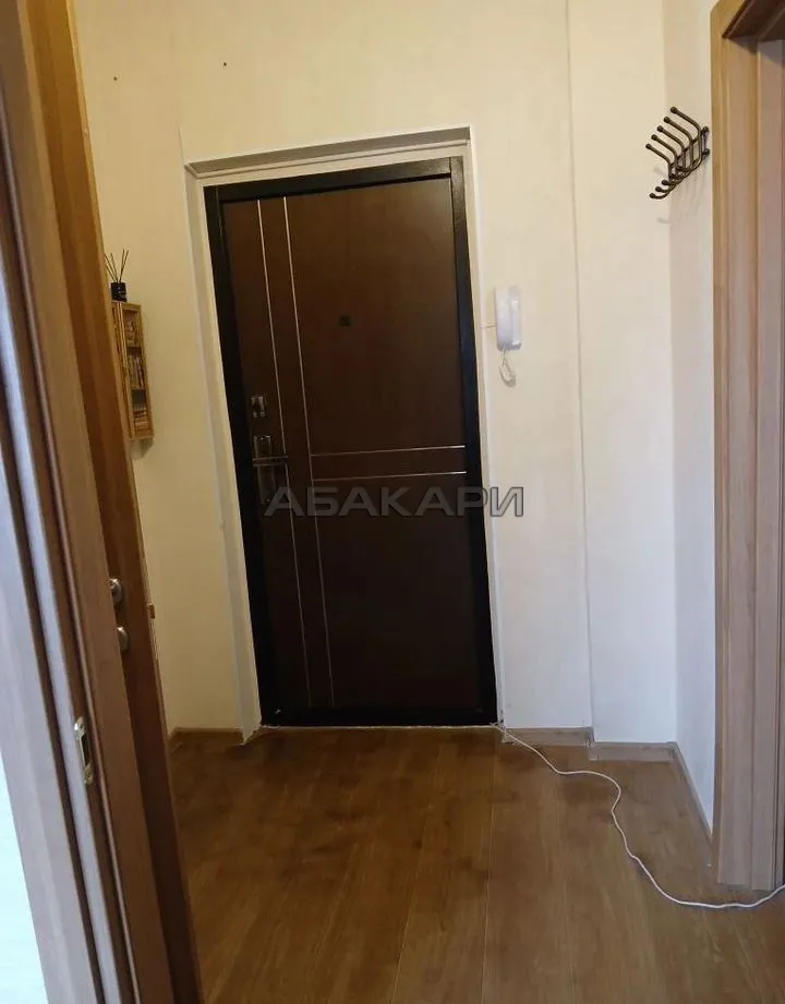 1-комнатная улица Академика Киренского, 22  за 28000 руб/мес фото 2