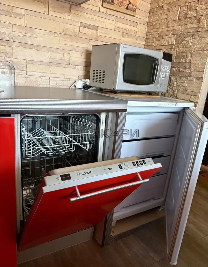 2-комнатная улица Алексеева, 22  за 45000 руб/мес фото 2