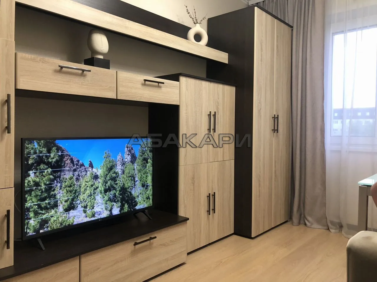 2-комнатная улица Республики, 35  за 60000 руб/мес фото 4