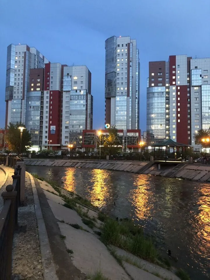 2-комнатная улица Республики, 35  за 60000 руб/мес фото 9