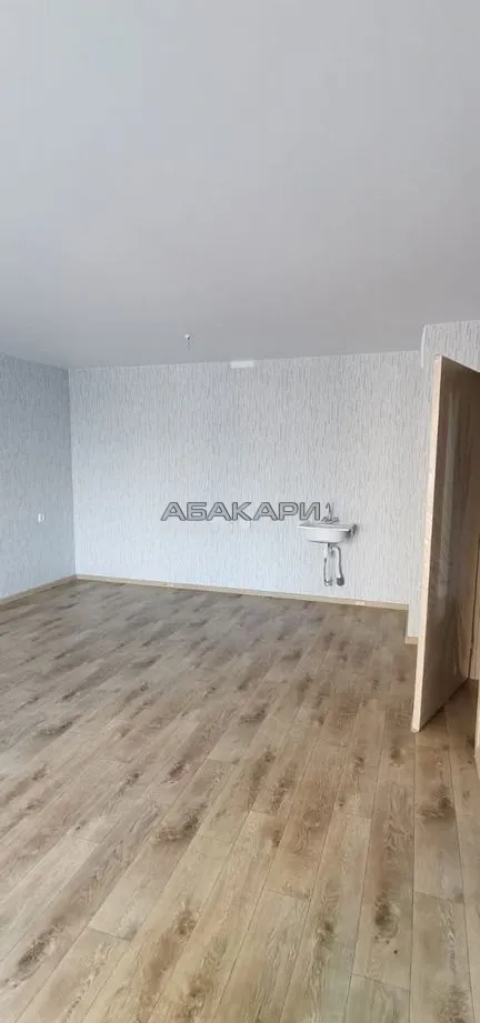 4-комнатная Лесопарковая улица, 17Г  за 35000 руб/мес фото 1