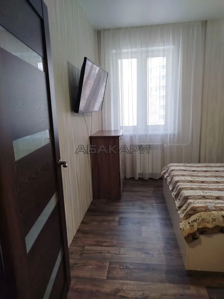 3-комнатная улица Александра Матросова, 36  за 40000 руб/мес фото 14